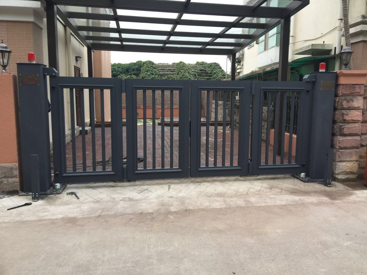 十堰张湾区十堰张湾区德阳市悬浮折叠门